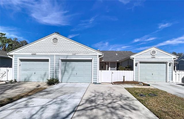 12539 KNOLLBROOK LANE, Hudson, FL 34669