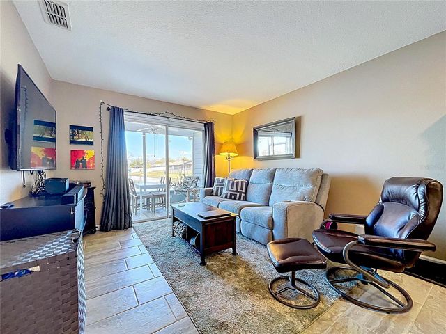 12539 KNOLLBROOK LANE, Hudson, FL 34669