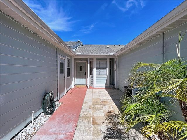 12539 KNOLLBROOK LANE, Hudson, FL 34669