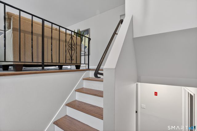 213 Seaside Avenue, Milford, CT 06460