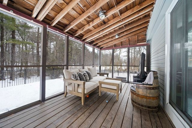 461 Maple St, Franklin, MA 02038