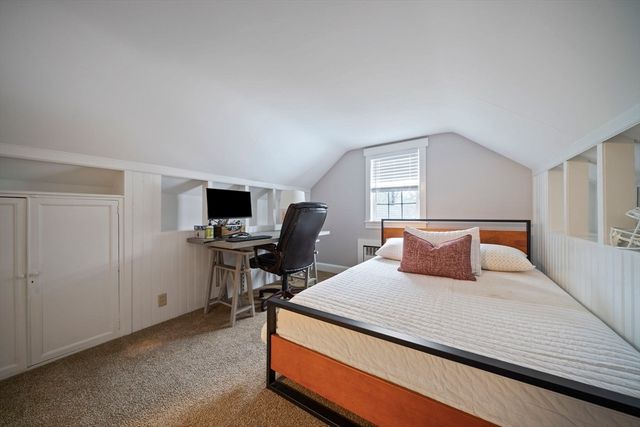 461 Maple St, Franklin, MA 02038