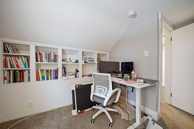 461 Maple St, Franklin, MA 02038