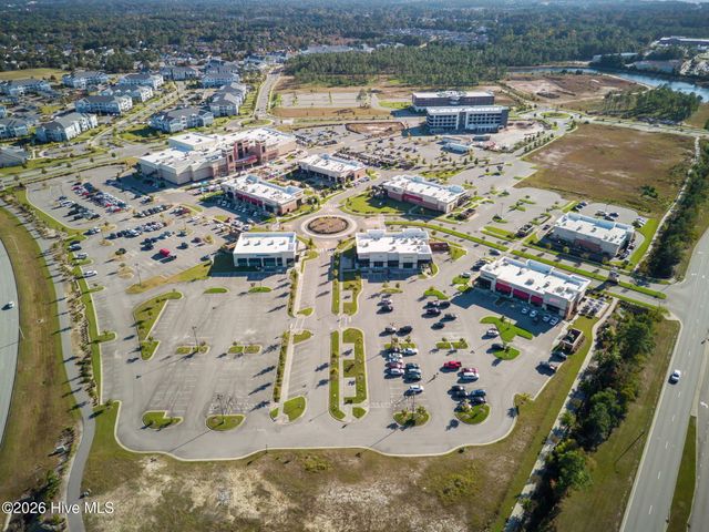 909 Shelton Court, Wilmington, NC 28412