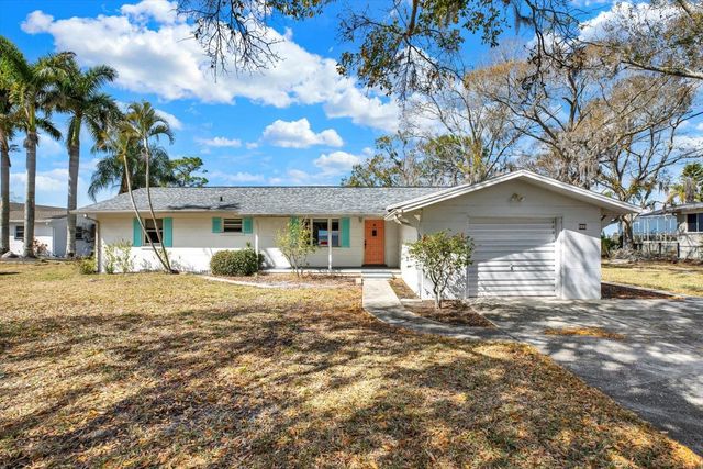 400 SHORE DRIVE E, Oldsmar, FL 34677