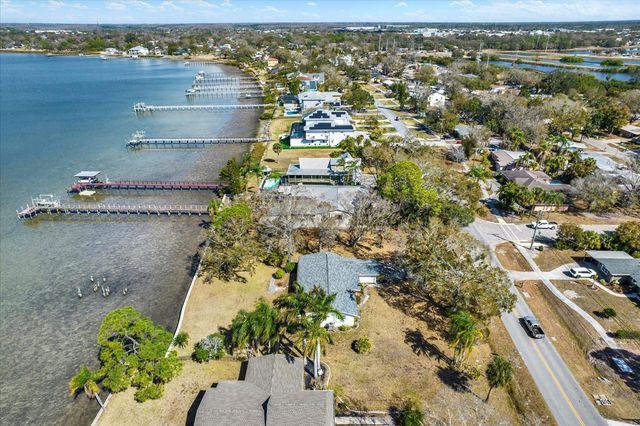 400 SHORE DRIVE E, Oldsmar, FL 34677