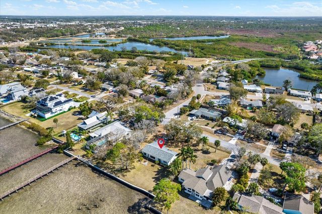 400 SHORE DRIVE E, Oldsmar, FL 34677