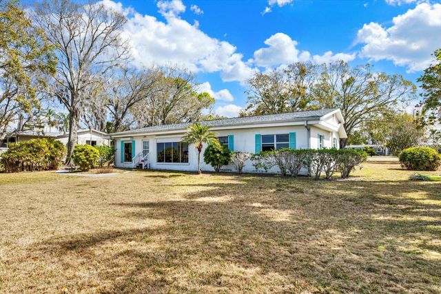 400 SHORE DRIVE E, Oldsmar, FL 34677