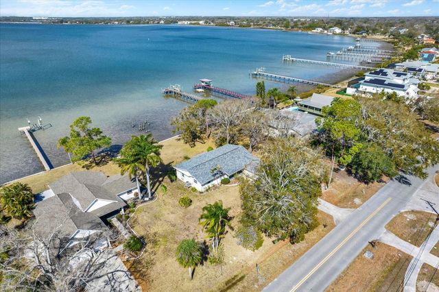 400 SHORE DRIVE E, Oldsmar, FL 34677