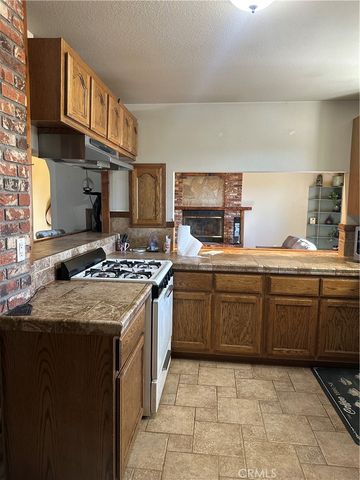 9181 Visalia, Lucerne Valley, CA 92356