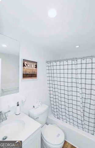 300 Peachtree Street NE 10O, Atlanta, GA 30308