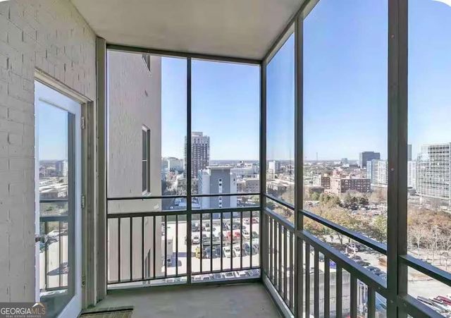 300 Peachtree Street NE 10O, Atlanta, GA 30308