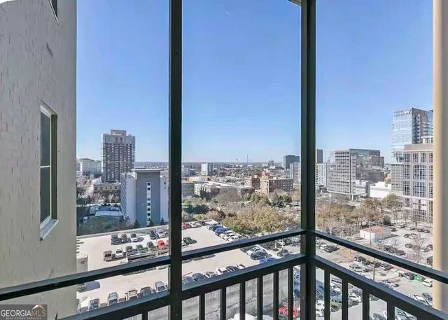 300 Peachtree Street NE 10O, Atlanta, GA 30308
