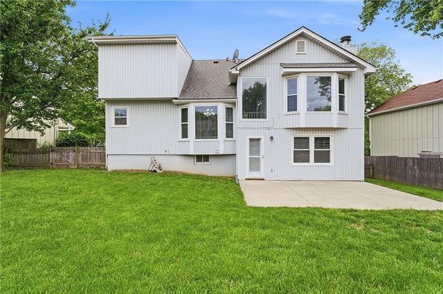 11811 Slater Street, Overland Park, KS 66210