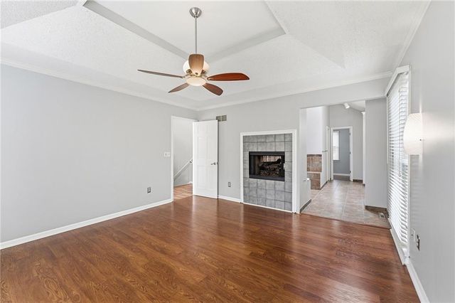 11811 Slater Street, Overland Park, KS 66210