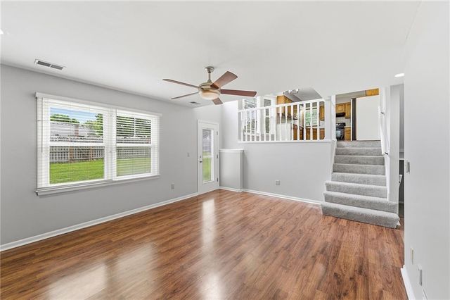 11811 Slater Street, Overland Park, KS 66210