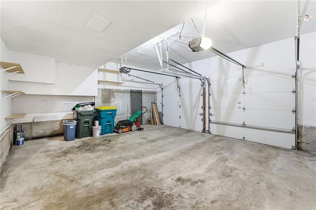 11811 Slater Street, Overland Park, KS 66210