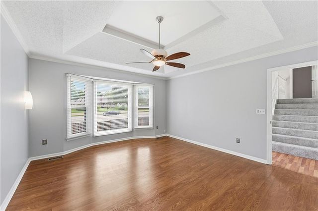 11811 Slater Street, Overland Park, KS 66210