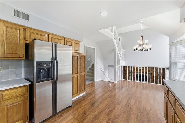 11811 Slater Street, Overland Park, KS 66210