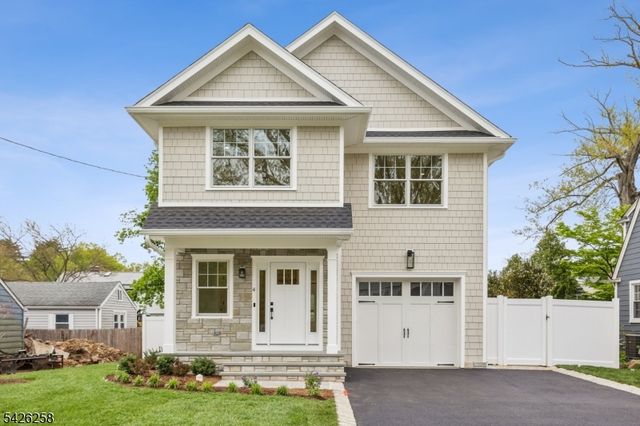 4 Shadylawn Dr, Madison Boro, NJ 07940