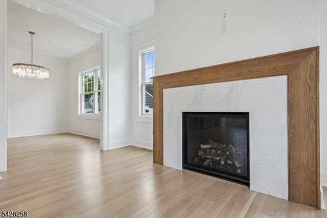 4 Shadylawn Dr, Madison Boro, NJ 07940