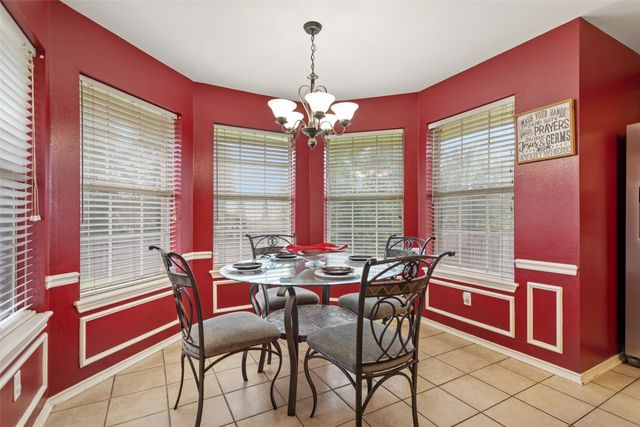 265 Crestview Lane, Jacksonville, TX 75766