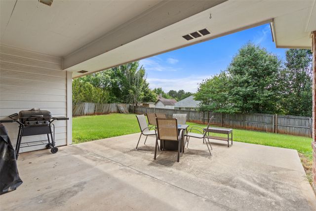 265 Crestview Lane, Jacksonville, TX 75766