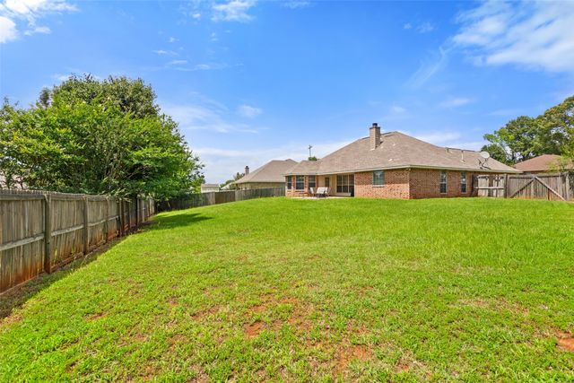 265 Crestview Lane, Jacksonville, TX 75766