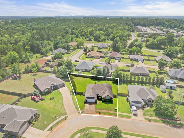 265 Crestview Lane, Jacksonville, TX 75766