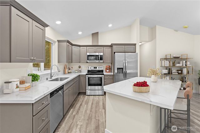 17804 Clear Lake Boulevard SE, Yelm, WA 98597