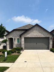 1812 Horseshoe Lane, Van Alstyne, TX 75495