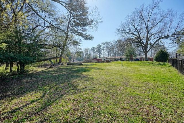 112 Barnesdale Terrace, Woodstock, GA 30188