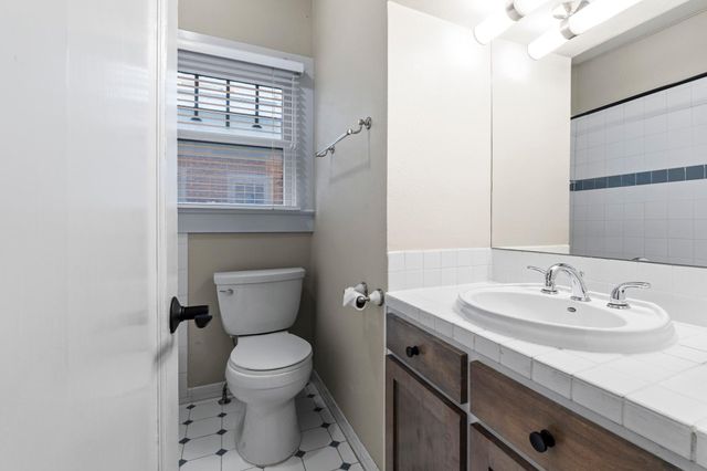 3805 Avenue G, Austin, TX 78751