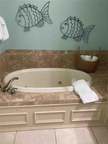 150 Salt Air Drive 219, St Simons Island, GA 31522