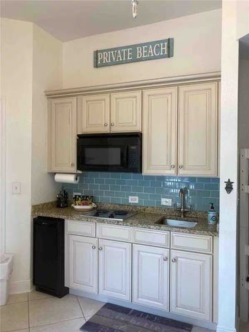 150 Salt Air Drive 219, St Simons Island, GA 31522