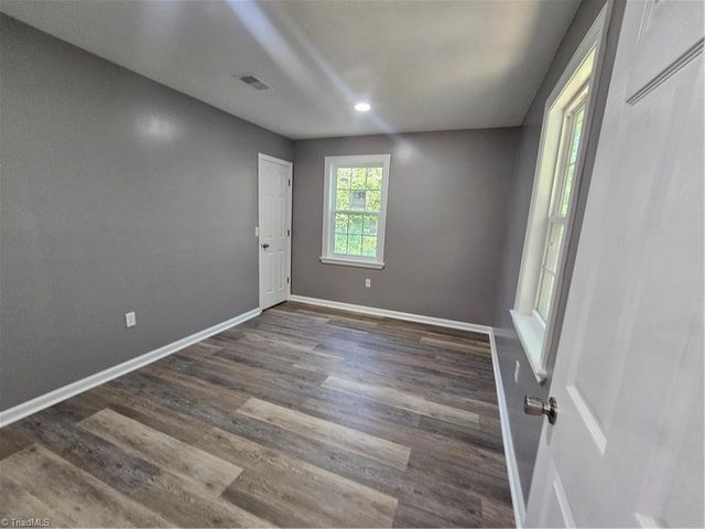 1405 Douglas Street, Winston-salem, NC 27105
