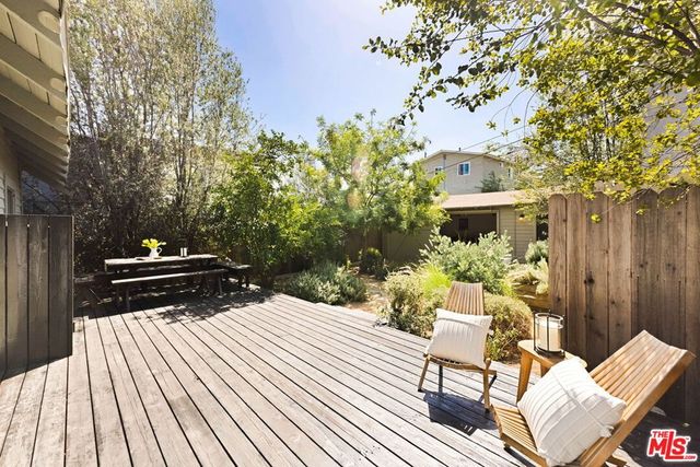 2150 Marathon Street, Los Angeles, CA 90026