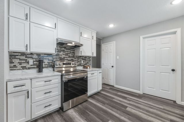535 S Belknap Street, Mexia, TX 76667