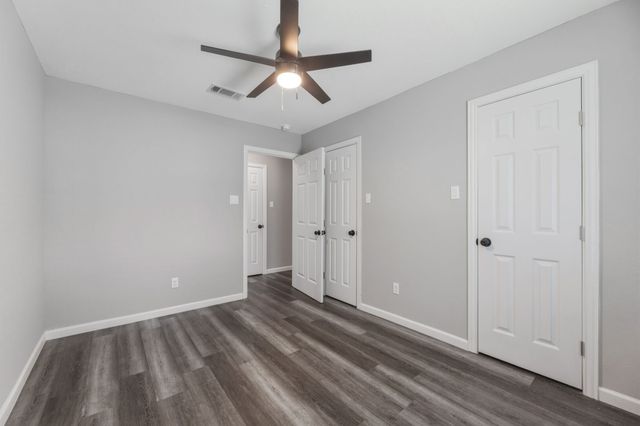 535 S Belknap Street, Mexia, TX 76667