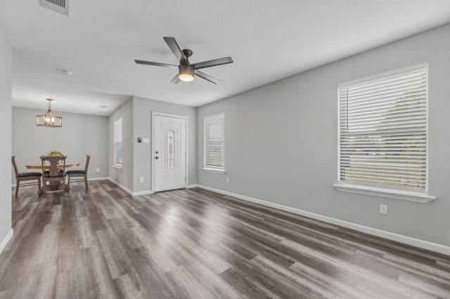 535 S Belknap Street, Mexia, TX 76667