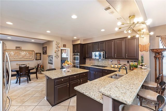 27488 Murrieta Oaks Avenue, Murrieta, CA 92562