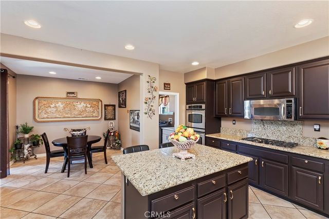 27488 Murrieta Oaks Avenue, Murrieta, CA 92562