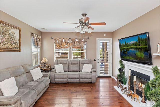 27488 Murrieta Oaks Avenue, Murrieta, CA 92562