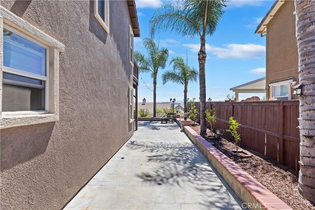 27488 Murrieta Oaks Avenue, Murrieta, CA 92562