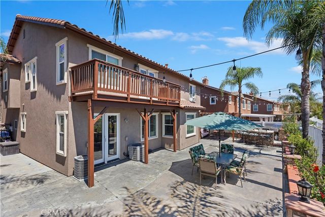 27488 Murrieta Oaks Avenue, Murrieta, CA 92562