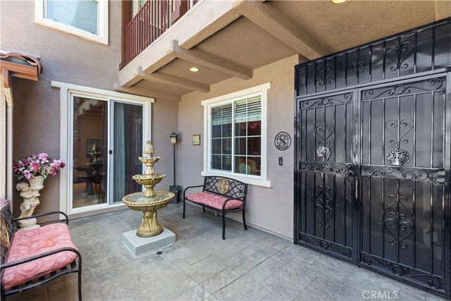 27488 Murrieta Oaks Avenue, Murrieta, CA 92562
