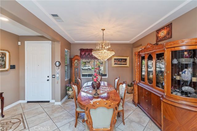 27488 Murrieta Oaks Avenue, Murrieta, CA 92562