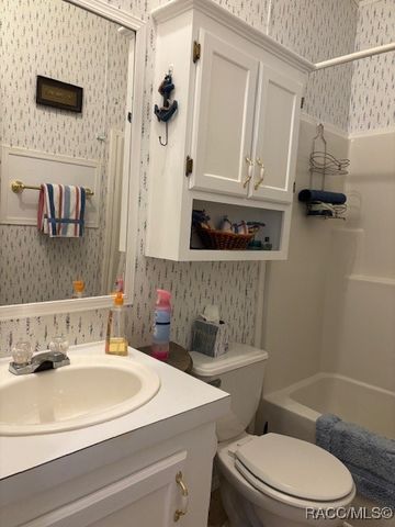 10046 W Montyce Court, Crystal River, FL 34428