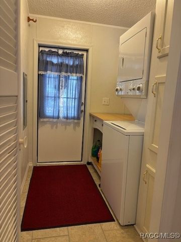 10046 W Montyce Court, Crystal River, FL 34428