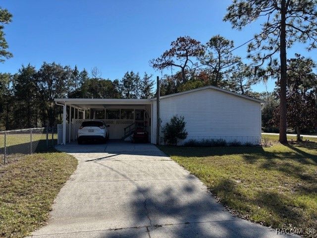 10046 W Montyce Court, Crystal River, FL 34428